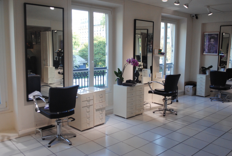 coiffure-CAGNES SUR MER-min_floor-home-office-property-living-room-room-781228-pxhere.com